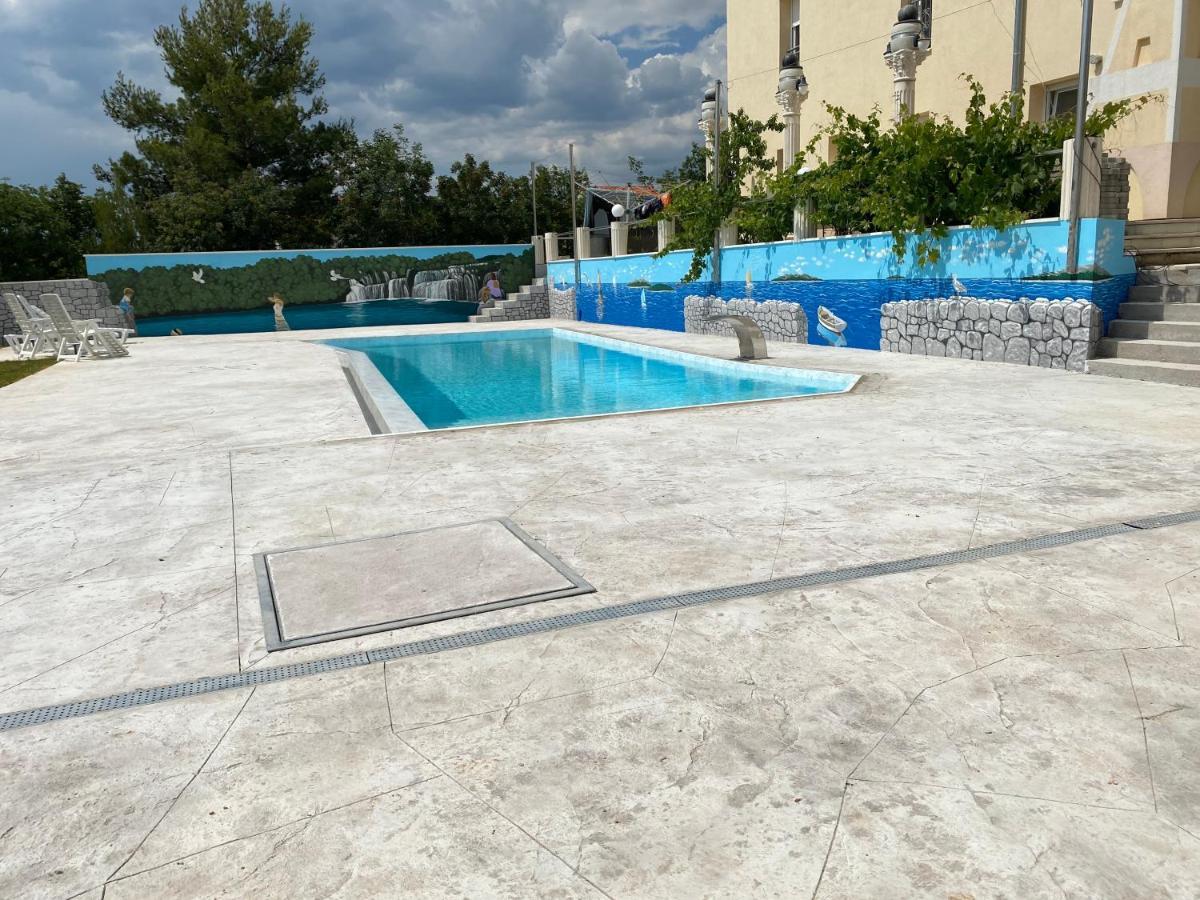 Apartmani Ivan V Relax Vodice Luaran gambar