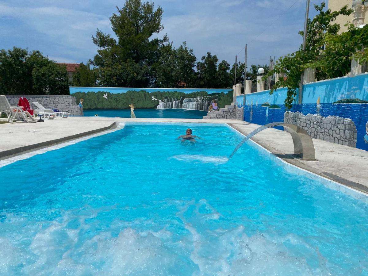 Apartmani Ivan V Relax Vodice Luaran gambar