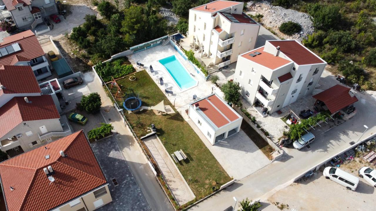 Apartmani Ivan V Relax Vodice Luaran gambar