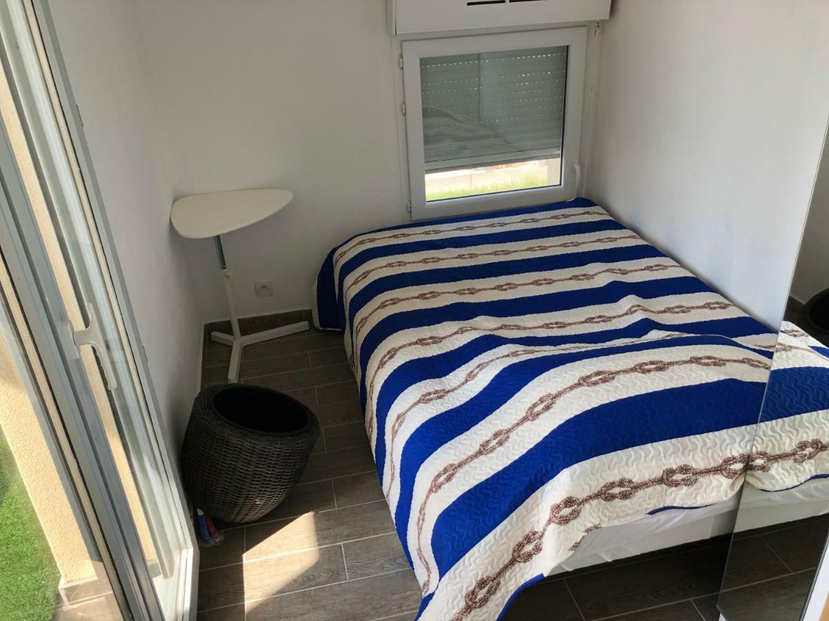 Apartmani Ivan V Relax Vodice Luaran gambar